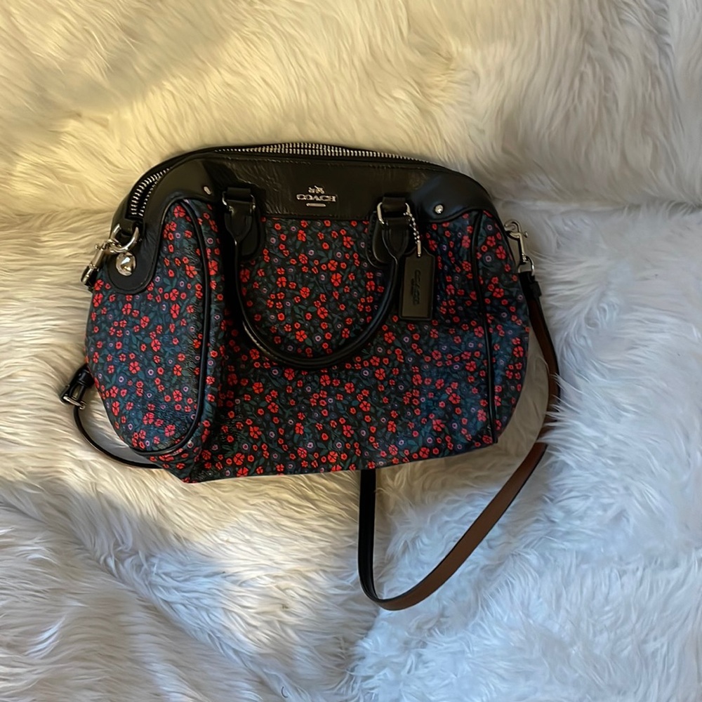 Floral Print Coach Crossbody Bag!